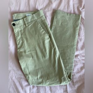 Gap Men’s Skinny Fit Khakis